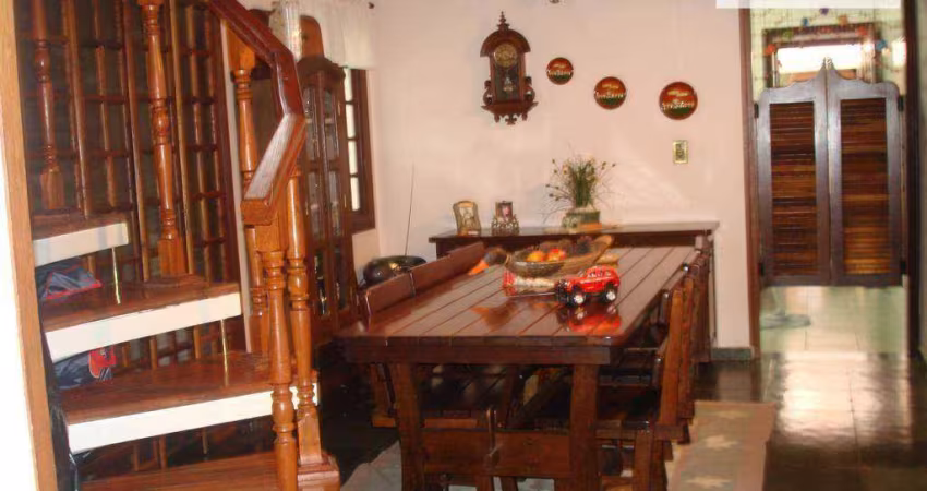 Sobrado com 2 dormitórios à venda, 155 m² por R$ 680.000,00 - Jardim Adriana - Guarulhos/SP