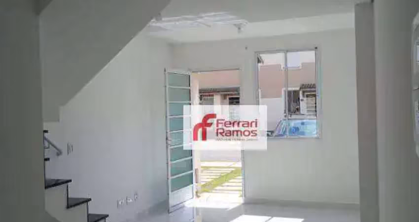 Sobrado com 2 dormitórios à venda, 54 m² por R$ 329.000,00 - Jardim Nova Cidade - Guarulhos/SP