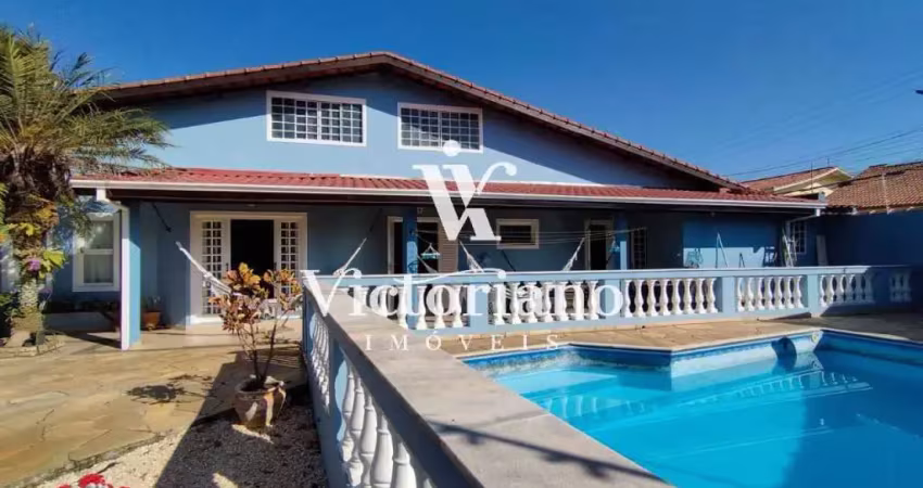 Casa térrea no jd. santa maria 175 m² -  4 dorm - com piscina - jacareí/sp
