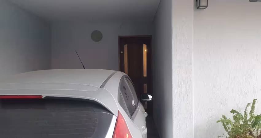 Casa com 3 quartos à venda na Avenida Antônio César Neto, 107, Guapira, São Paulo