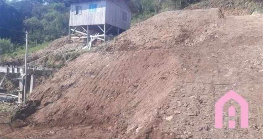 Terreno à venda no Desvio Rizzo, Caxias do Sul 