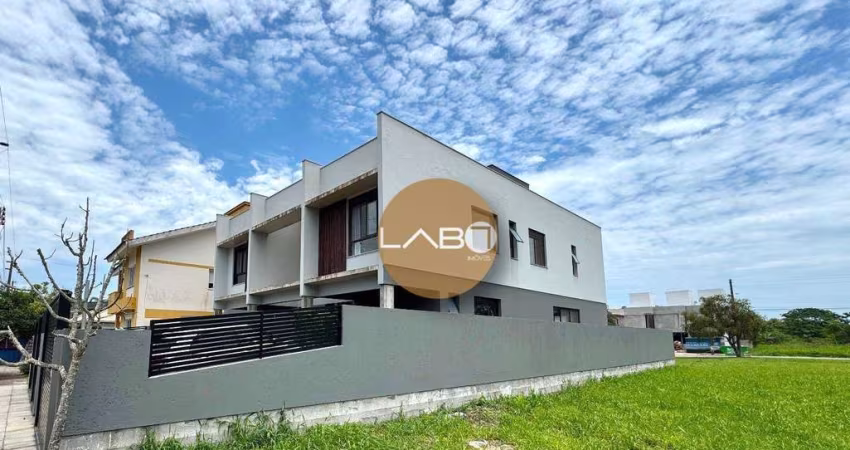 CASA A VENDA COM 3 DORMITÓRIOS