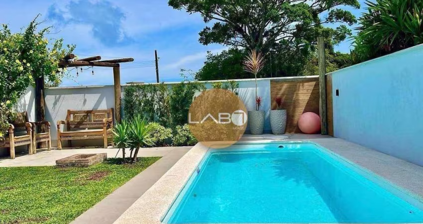 Casa à Venda com 3 Suítes no Jardim Nova Cachoeira – Cachoeira do Bom Jesus, Florianópolis/SC