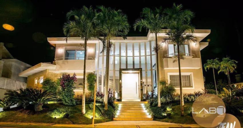 CASA A VENDA OU LOCAÇÃO EM JURERÊ INTERNACIONAL