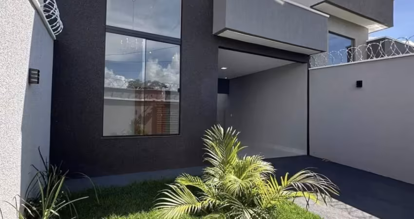 Excelente Casa acabamento Alto Padrão!