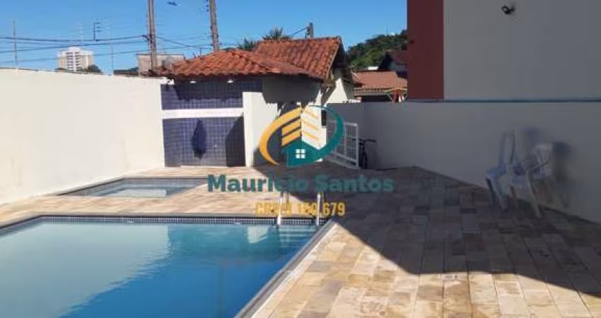 Casa Sobreposta térrea em Mongaguá, bairro Vila Arens, 2 dormitórios sendo 1 suíte, condomínio fechado com piscinas, espaço Grill e Playground