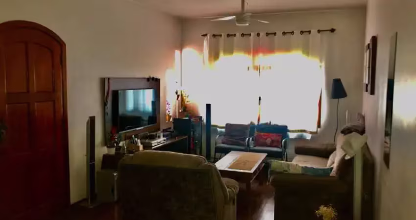 Casa com 3 quartos à venda na Rua Elvira Barbosa, 81, Vila Barbosa, São Paulo