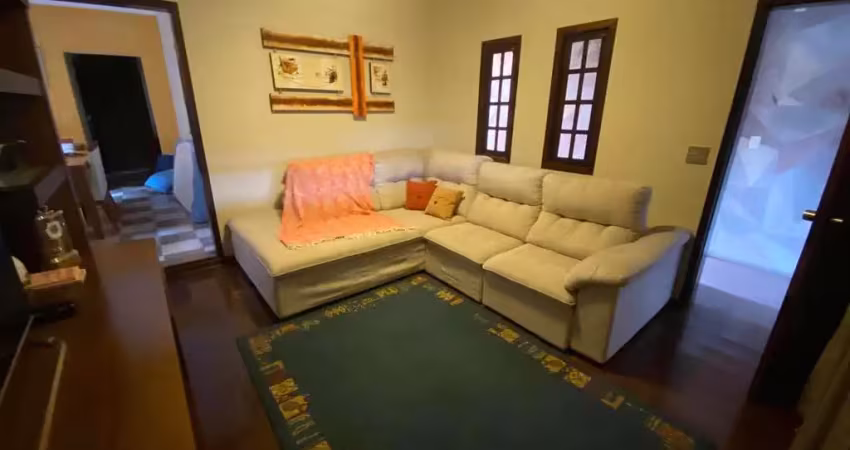 Casa com 2 quartos à venda na Rua Jacinto Machado, 41, Itaquera, São Paulo