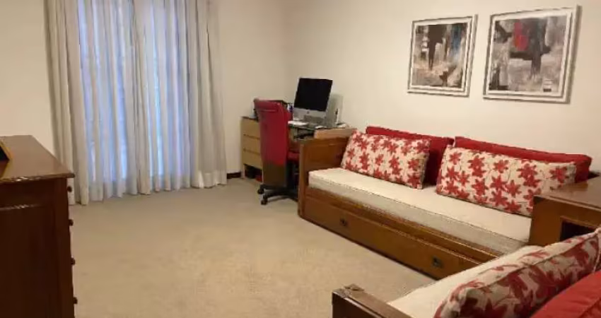 Casa com 4 quartos para alugar na Rua Aramanaí, 282, Vila Madalena, São Paulo