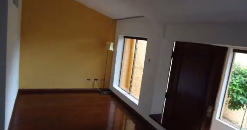 Casa com 2 quartos à venda na Rua Clementine Brenne, 201, Paraisópolis, São Paulo