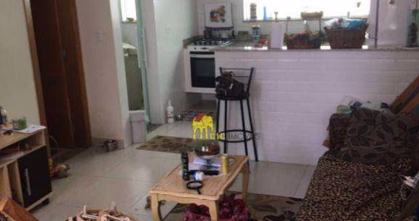 Sobrado à venda por R$ 750.000,00 - Vila Mangalot - São Paulo/SP
