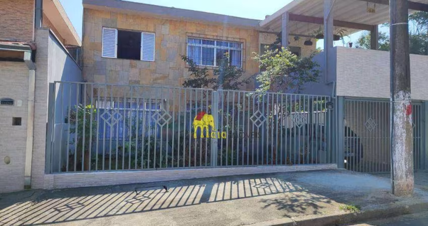 Sobrado com 3 dormitórios à venda, 232 m² por R$ 731.400 - Parque Nações Unidas - São Paulo/SP