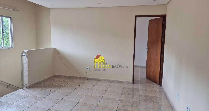 Sobrado com 3 dormitórios para alugar por R$ 2.500/mês - Vila Mangalot - São Paulo/SP