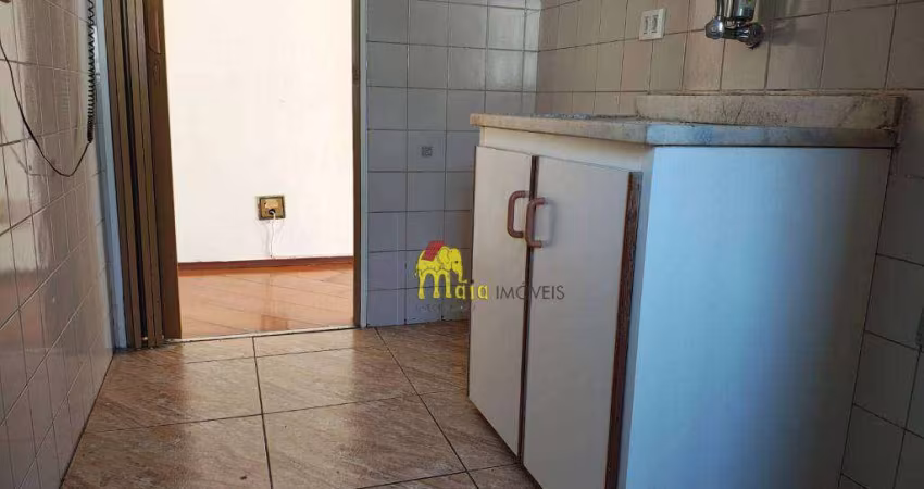 Apartamento com 3 dormitórios para alugar por R$ 2.100,00/mês - Jardim Pinheiros - São Paulo/SP