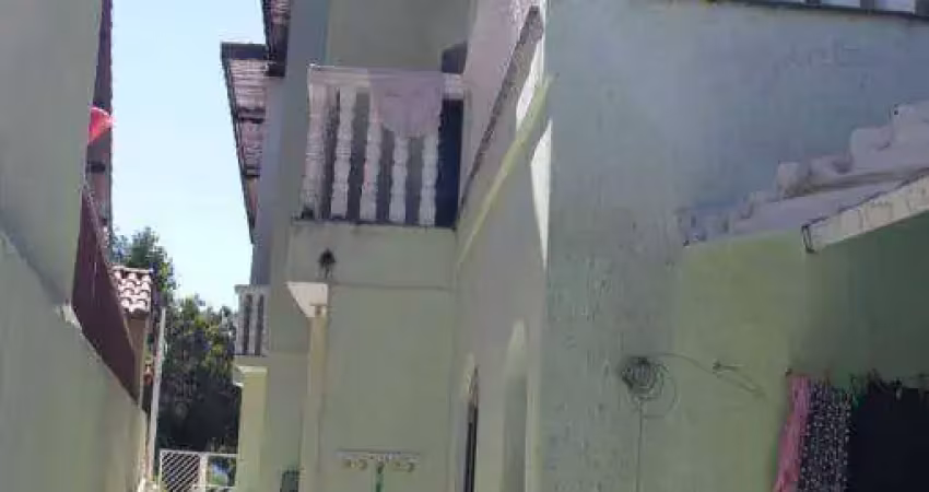 Sobrado com 4 dormitórios à venda, 130 m² por R$ 750.000,00 - City Pinheirinho - São Paulo/SP
