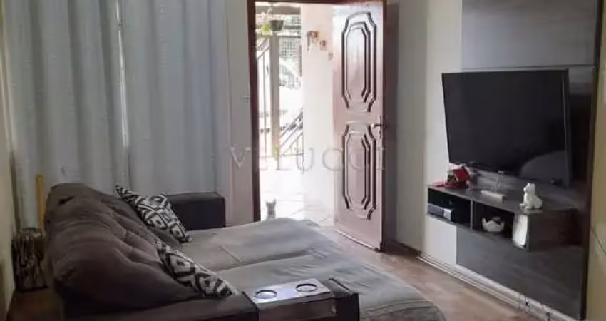 Casa no bairro joão paulo - sumaré! com 3 quartos espaçosos, 2 banheiros, 3 vagas de garagem cobertas para sua comodidade, área de churrasco