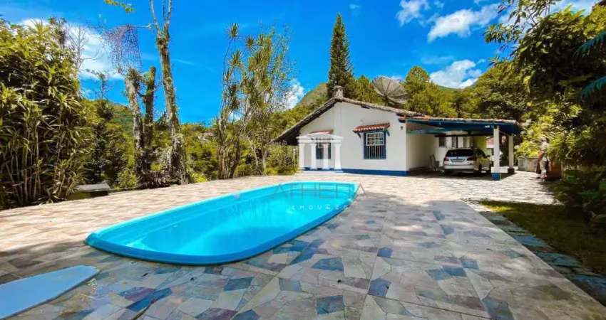 Casa à venda, 280 m² por R$ 950.000,00 - Parque do Ingá - Teresópolis/RJ