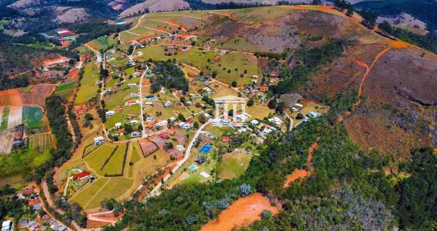 Terreno à venda, 708 m² por R$ 160.000,00 - Vale Alpino - Teresópolis/RJ
