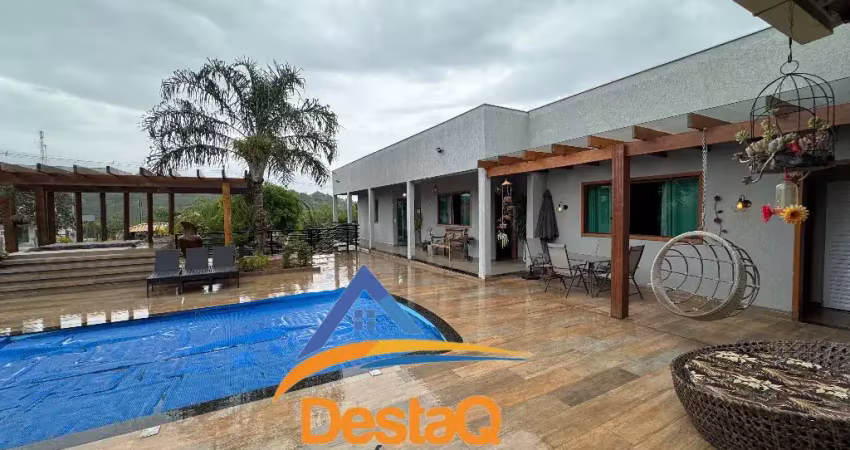 CASA CONDOMINIO VALE DO LUAR