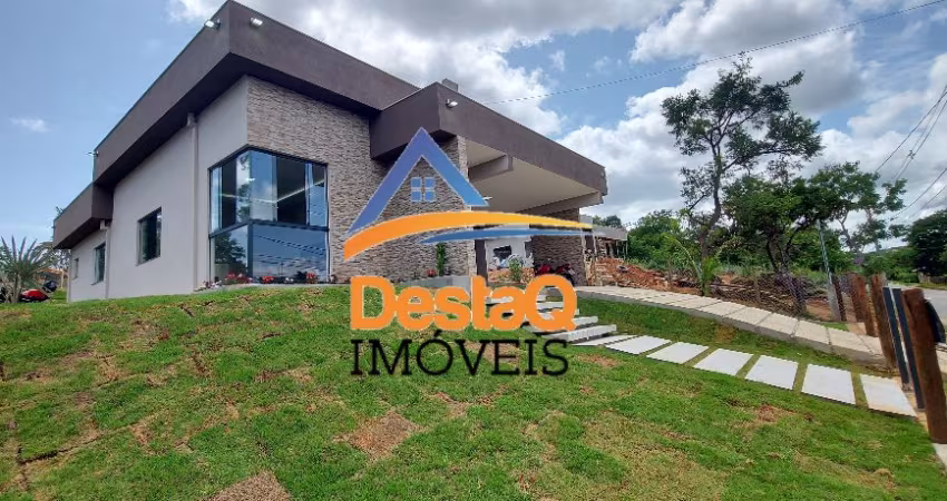 CASA CONDOMINIO VALE DO LUAR
