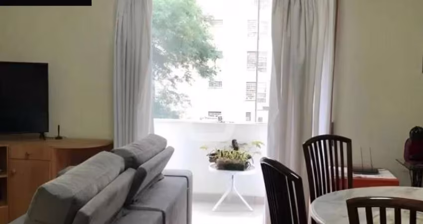 Apartamento na Alameda Santos com 2 dormitórios