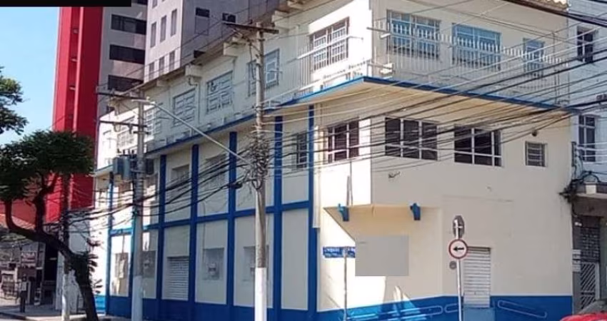 Aluguel de Prédio Comercial em Santana, São Paulo-SP: 3 pavimentos, 10 Salas, 4 Banheiros, 612m² de Área!