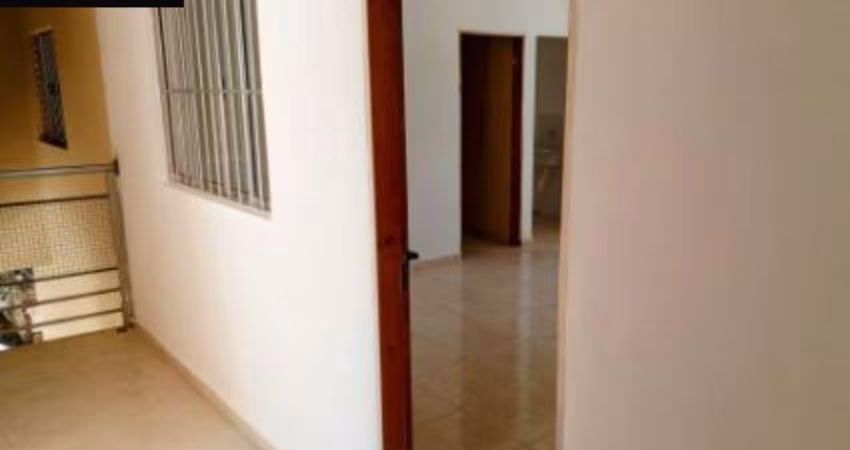 Apartamento para locação na Vila Ayrosa, São Paulo-SP: 1 quarto, 1 banheiro, 50,00 m² de área.