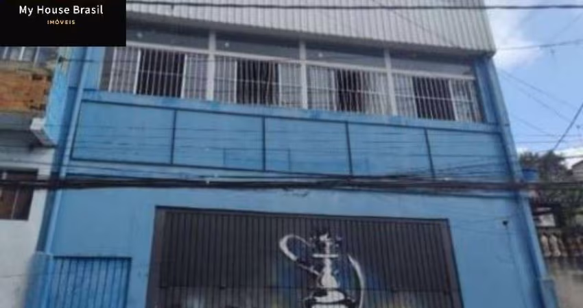 Galpão Comercial para Locação de 200m² no Jardim Peri, São Paulo-SP: Conheça o Espaço Ideal para o Seu Negócio!