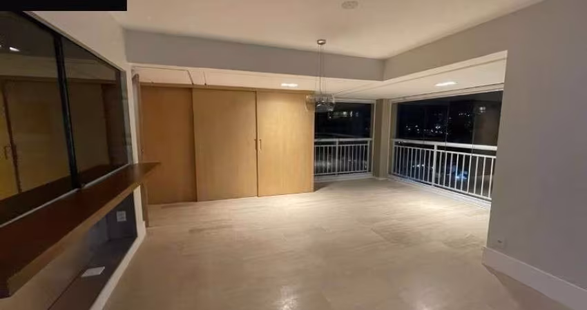 Imperdível: Apartamento à Venda na Vila Olímpia - São Paulo-SP, 3 Quartos, 3 Suítes, 5 Banheiros, 137m², 2 Vagas.