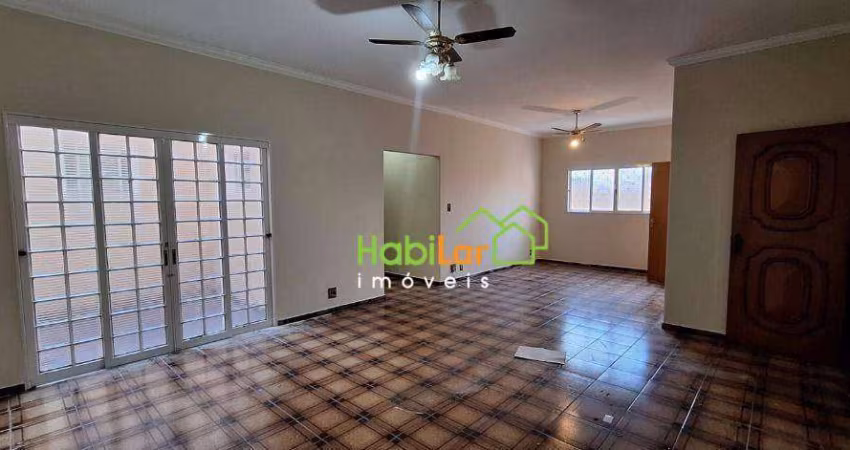 Casa com 3 dormitórios para alugar, 180 m² por R$ 2.950,00/mês - Boa Vista - São José do Rio Preto/SP