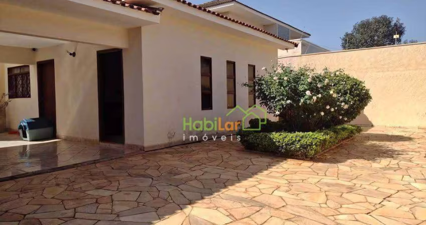 Casa com 3 dormitórios à venda, 210 m² por R$ 630.000 - Jardim Tarraf II - São José do Rio Preto/SP