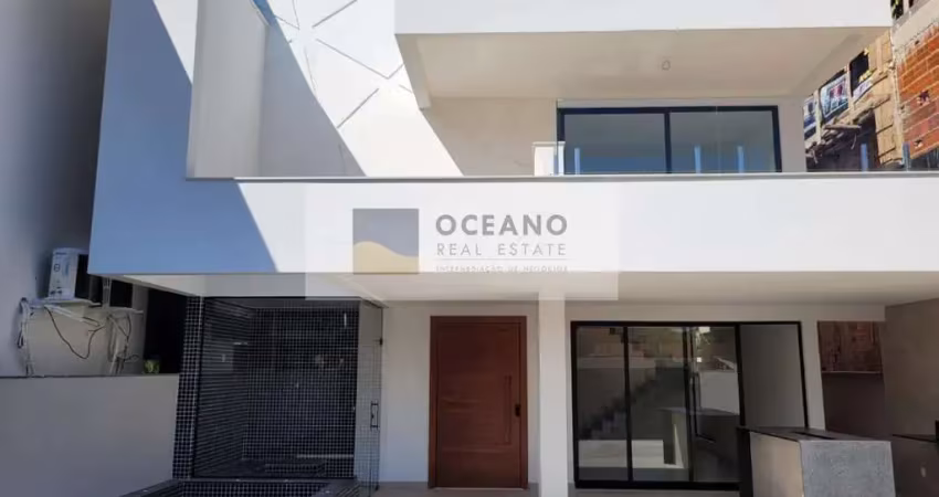 Casa em Condomínio para Venda em Rio de Janeiro, Recreio dos Bandeirantes, 4 dormitórios, 3 suítes, 5 banheiros, 3 vagas
