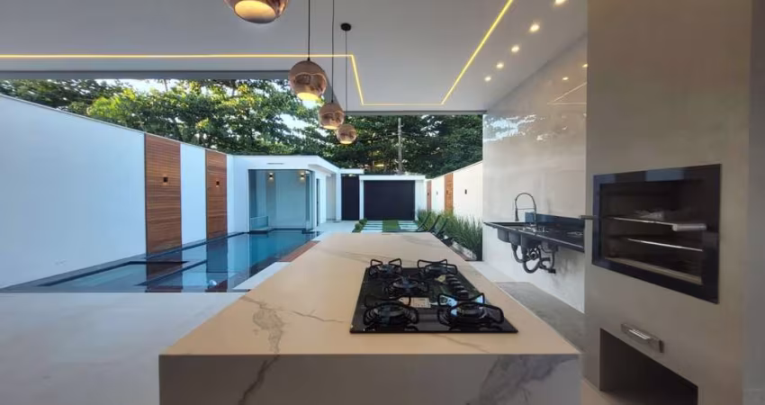 Casa em Condomínio para Venda em Rio de Janeiro, Barra da Tijuca, 5 dormitórios, 5 suítes, 8 banheiros, 2 vagas