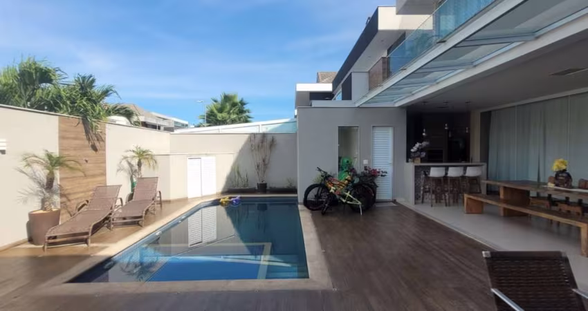Casa em Condomínio para Venda em Rio de Janeiro, Recreio dos Bandeirantes, 3 dormitórios, 3 suítes, 6 banheiros, 2 vagas
