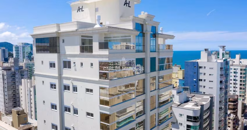 04 suÍtes e 03 vagas de garagem, vista mar!, Meia Praia, Itapema - SC