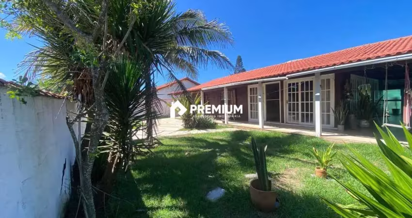 (VENDA) FRENTE PARA A PRAIA, PISCINA, 4 QUARTOS, 4 BANHEIROS