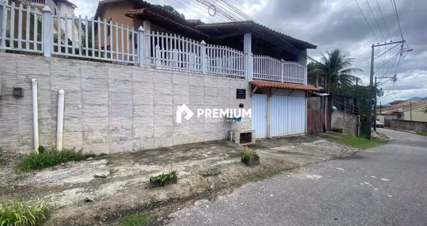 (VENDA) 2 QUARTOS, 1 SUÍTE, PISCINA, GARAGEM, PROX AO CENTRO