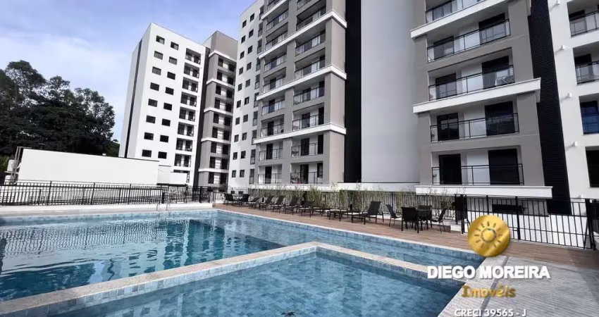Apartamendo com excelente vista para Atibaia em condomínio Vitta Carraro