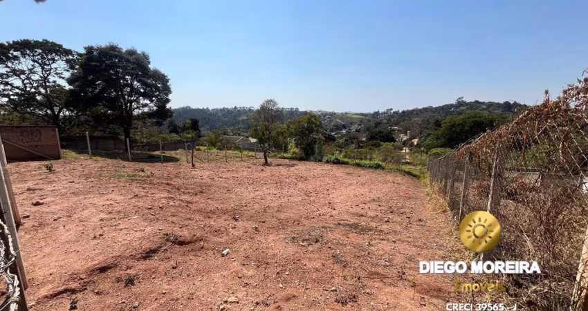 Terreno à venda em Atibaia