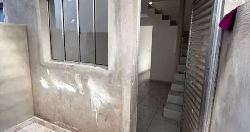 Casa com 2 quartos para alugar no Terra Preta, Mairiporã 