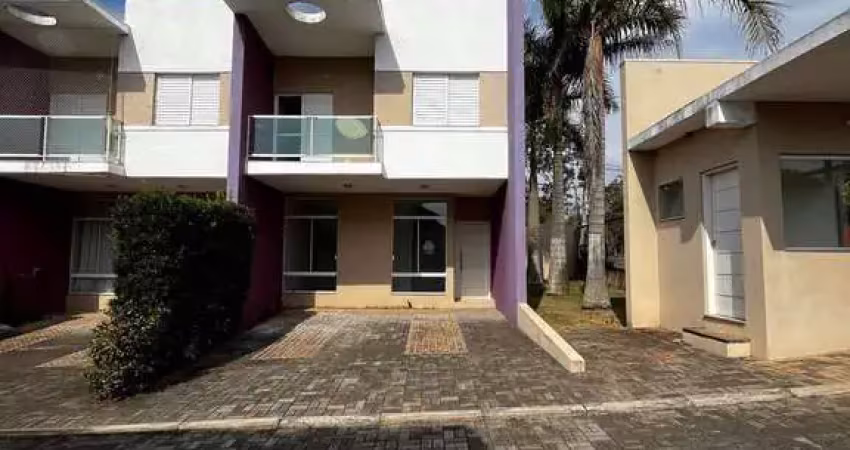 Casa em condomínio fechado com 3 quartos para alugar na Rua dos Faveiros, Jardim dos Pinheiros, Atibaia