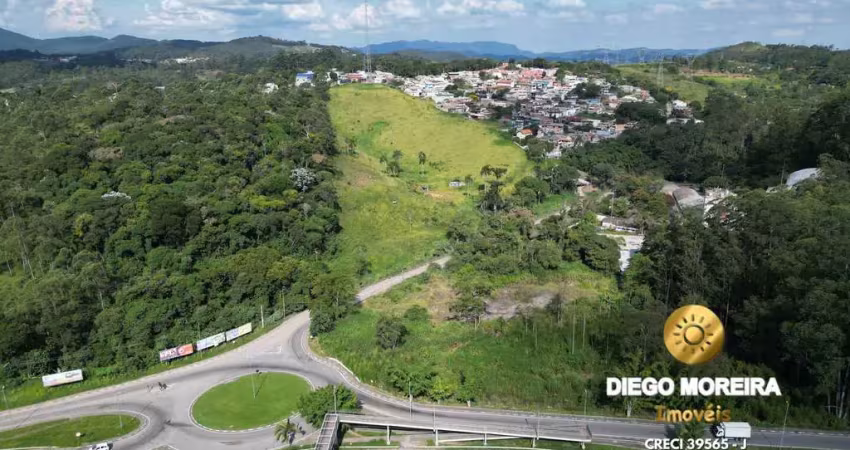 Área á venda em terra preta para incorporação ou industrial