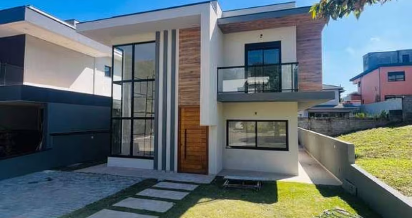 Casa com 3 dormitórios á venda em Condomínio Terras de Atibaia