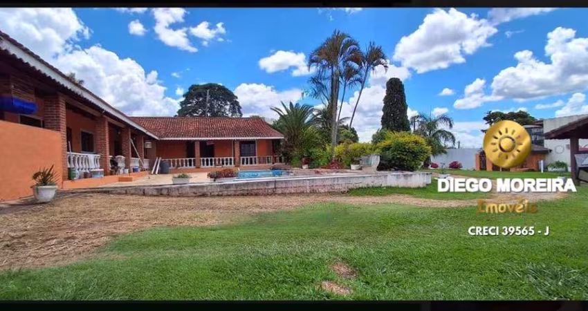 Chácara à Venda em Atibaia - Oportunidade Única!