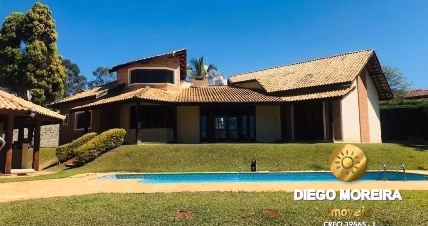 Chácara com vista para a represa – completa para lazer e conforto!