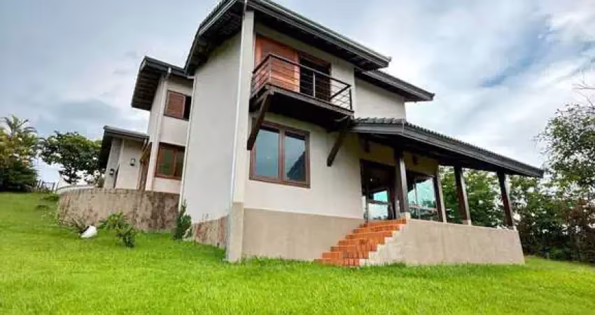 Casa de alto padrão com 4 dormitórios – em condomínio fechado atibaia/sp