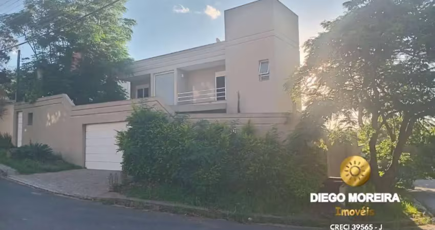 Casa à venda - Luxo, Conforto e Exclusividade em Atibaia!