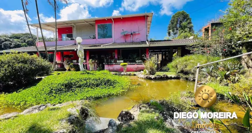 Chácara à venda – 13.000 m² de terreno com 600 m² de construção