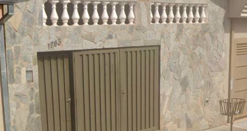 Casa para Venda em Ribeirão Preto, Vila Tibério, 2 dormitórios, 2 banheiros, 2 vagas