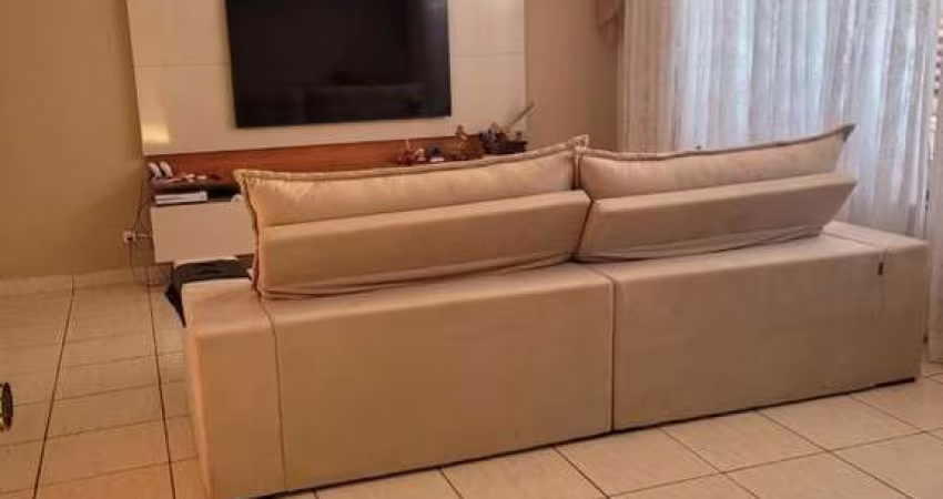 Casa para Venda em Ribeirão Preto, Vila Maria Luiza, 3 dormitórios, 1 suíte, 2 banheiros, 3 vagas
